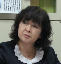 川口市立川口総合高等学校養護教諭　上原　美子　先生